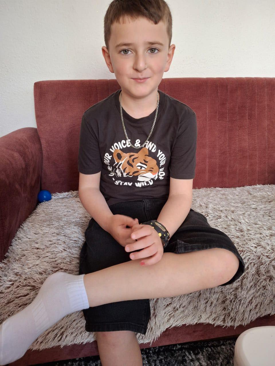 Mund të jetë një imazh i 1 person dhe fëmijë