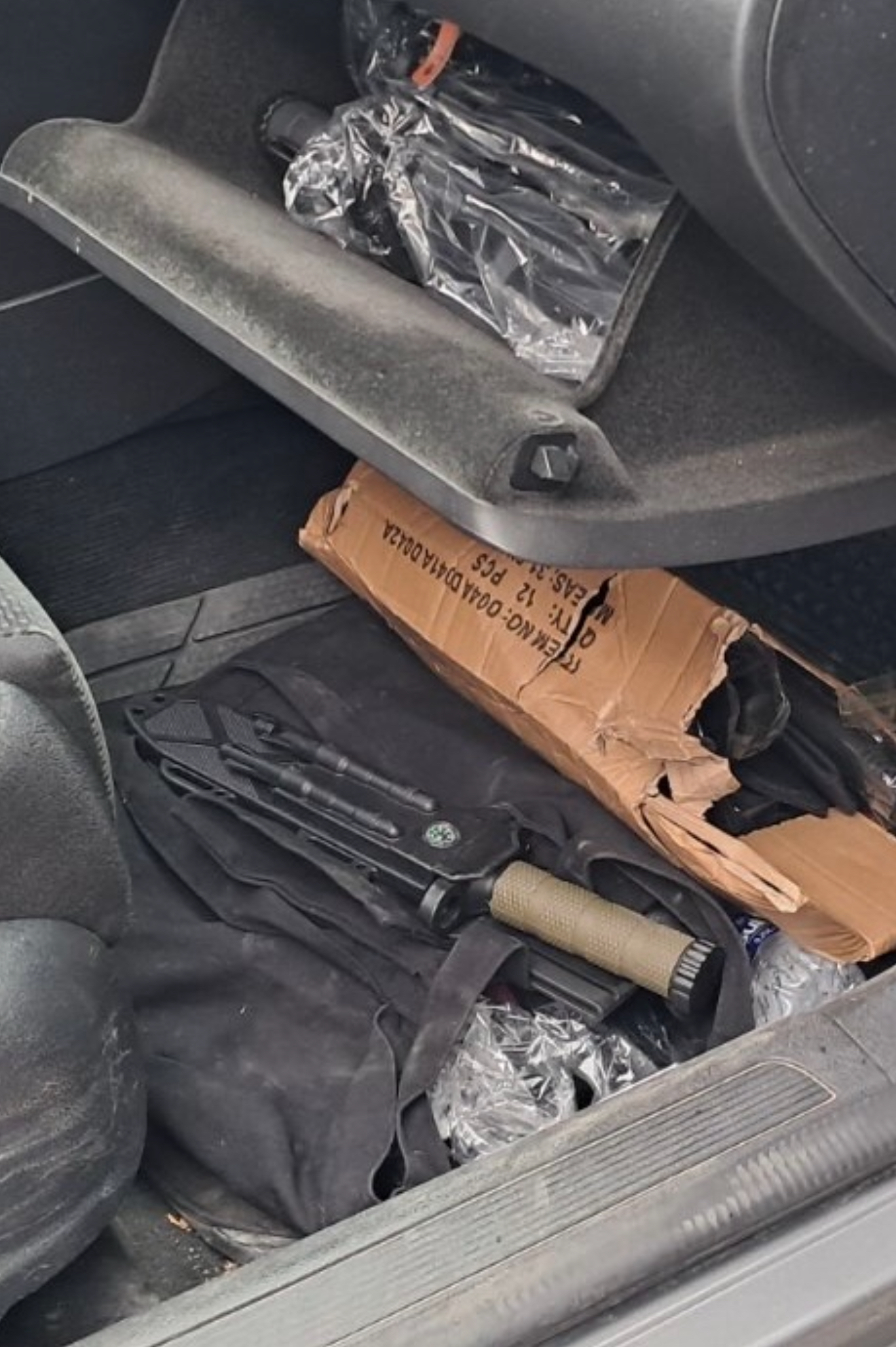 No photo description available.