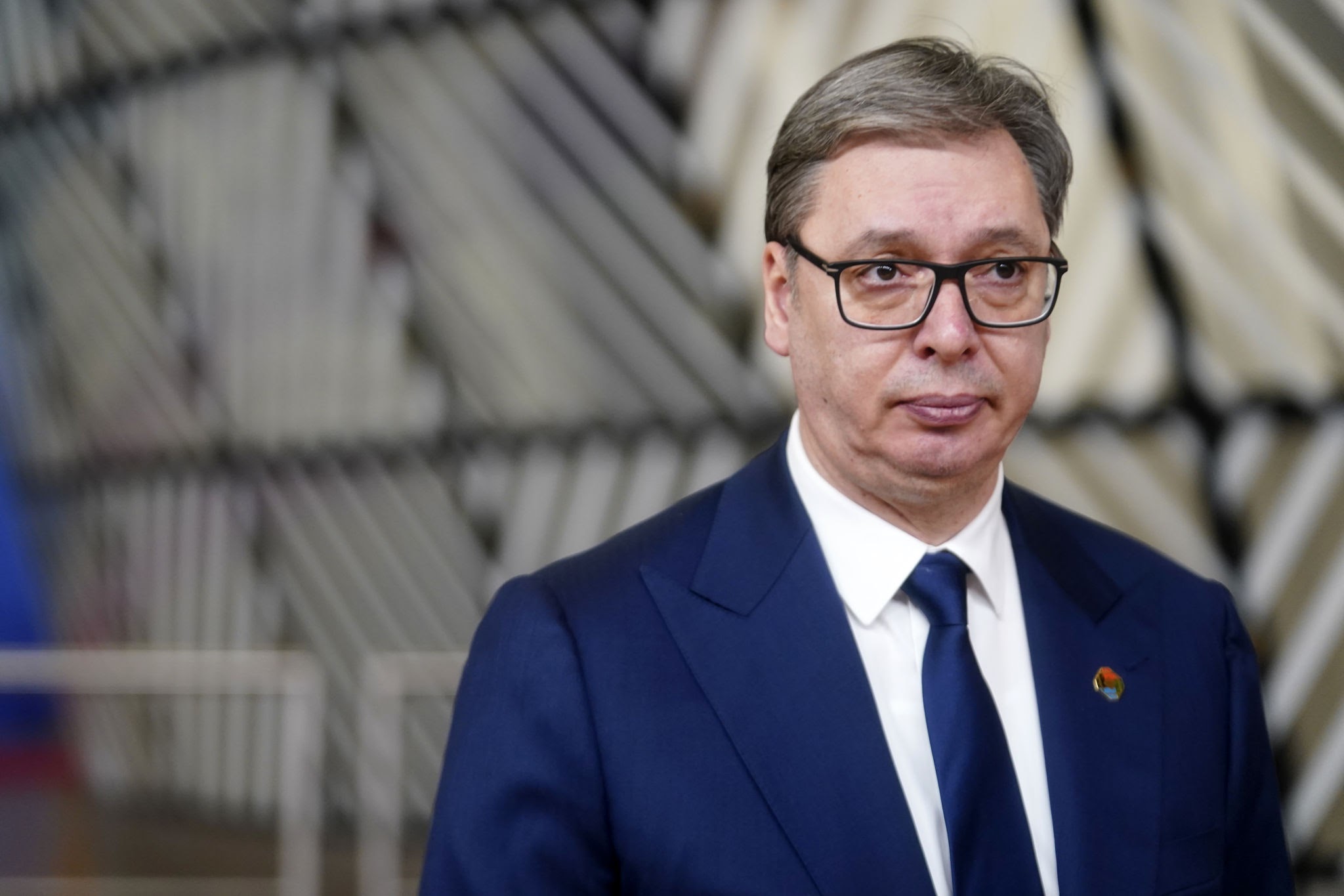 Shtypi gjerman: Autokracia në Serbi po lëkundet