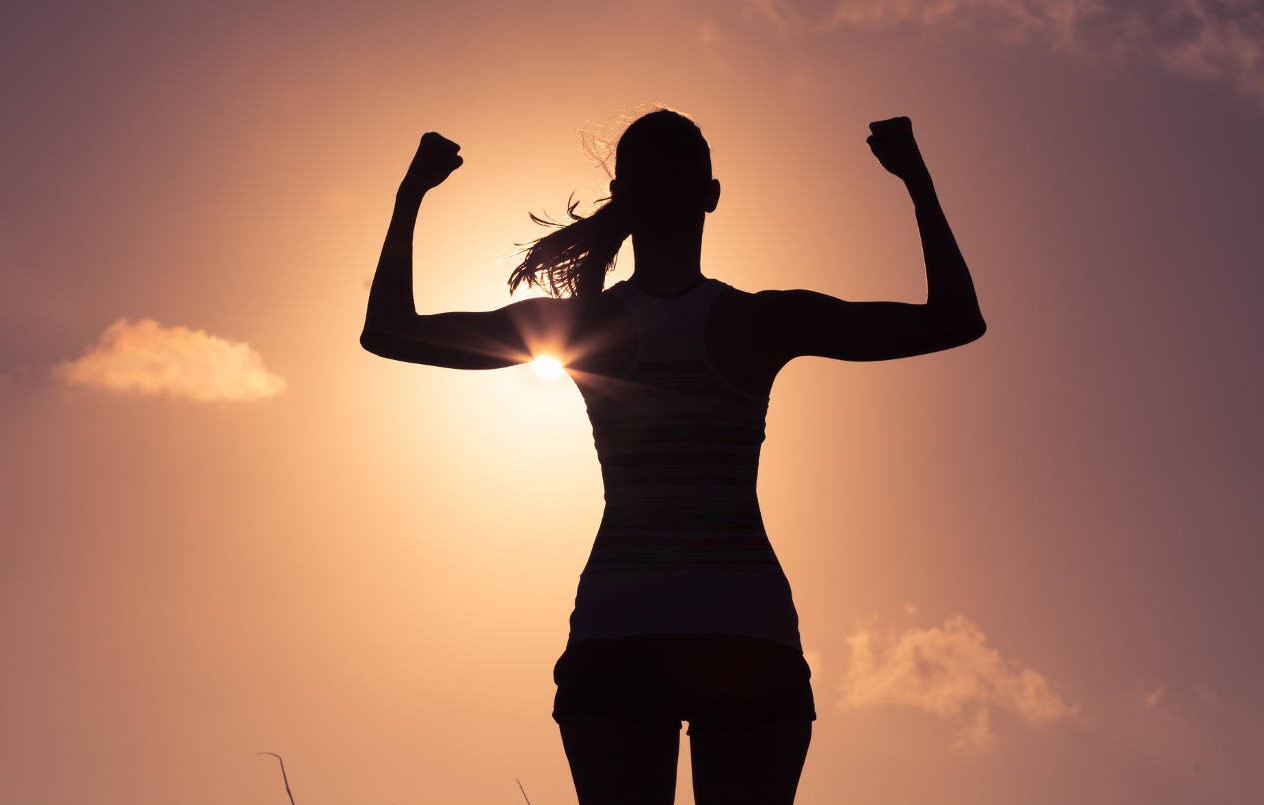 20 sjellje që ju ndihmojnë të rrisni vetëbesimin – Ekonomia Online