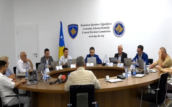 KQZ sot diskuton për procesin e rinumërimit të deritashëm të vendvotimeve