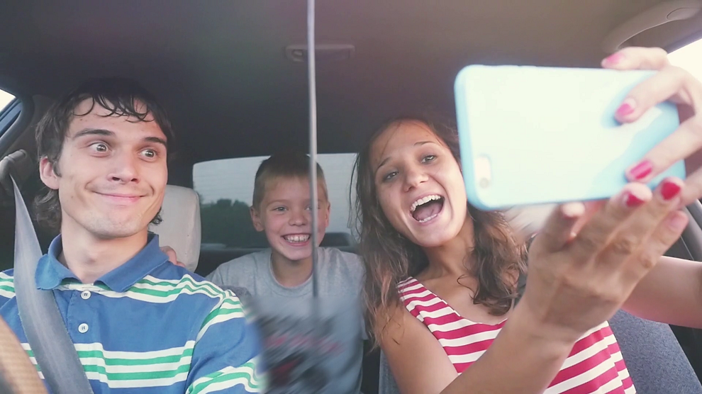 Të jesh pak budalla – çelësi i lumturisë, e thotë shkenca – Ekonomia Online