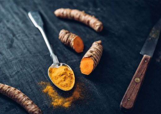 Ushqimet që nxisin ndjenjën e lumturisë – Ekonomia Online