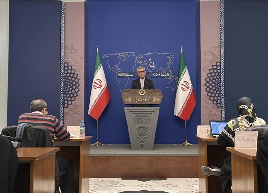 Irani mohon bisedimet me SHBA-në, paralajmëron kundër goditjes së infrastrukturës jetike