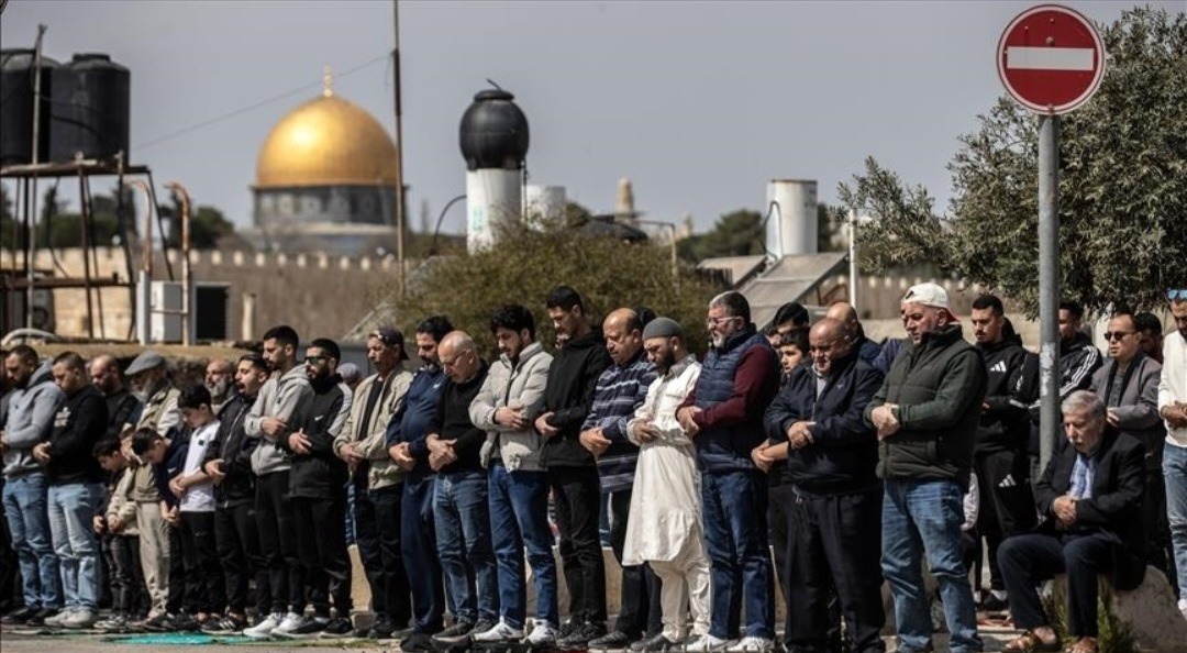 Turqia dënon su*lmet izr@elite ndaj besimtarëve në Xhaminë Al-Aksa gjatë Bajramit