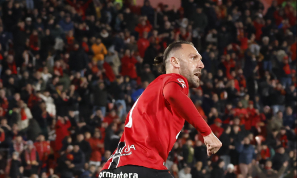 E krahasoi me Messin, trajneri i Espanyolit flet për Vedat Muriqin – Ekonomia Online