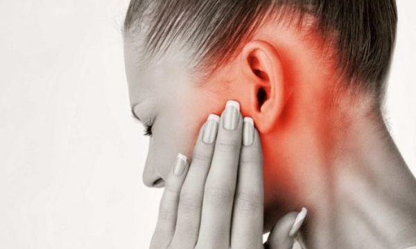Trajtimi natyral që qetëson dhimbjet e veshit dhe përmirëson dëgjimin – Ekonomia Online