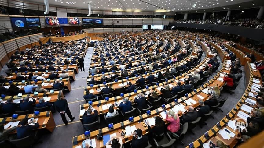 Rusia vendos në “listën e zezë” zyrtarët e BE-së si përgjigje ndaj paketës së 20-të të sanksioneve