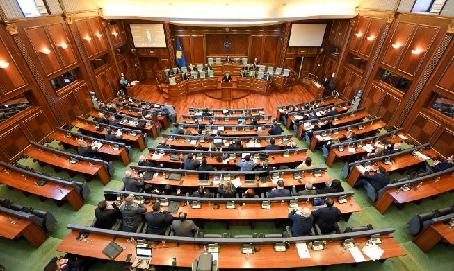 Kuvendi nesër mban dy seanca