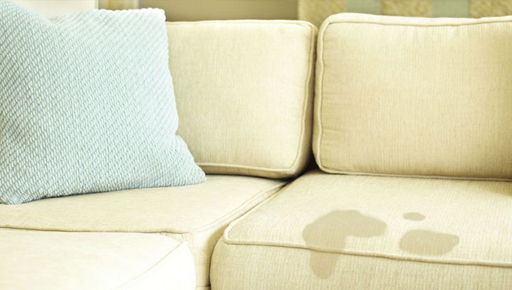 Si të pastroni njollat e yndyrës nga çfarëdolloj materiali – Ekonomia Online