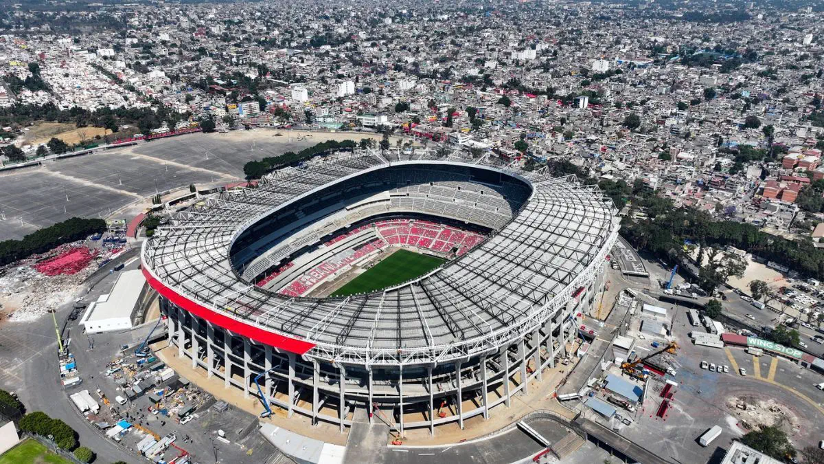 Sinjal alarmues përpara Kupës së Botës: Stadiumi i hapjes fillon të shembet pas rindërtimit – Ekonomia Online