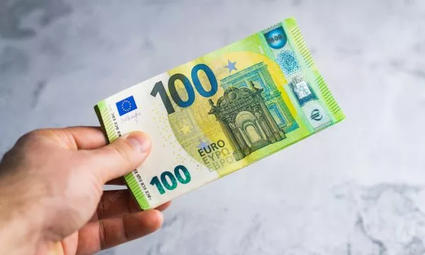 Ekzekutohen 100 eurot për fëmijë