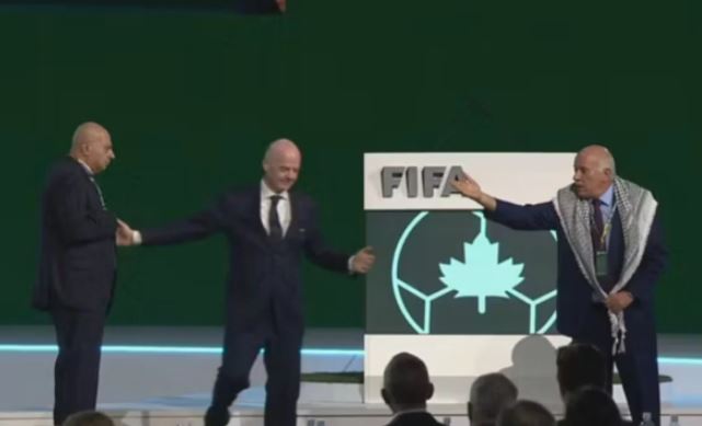 Izraeli dhe Palestina bashkë në kongresin e FIFA-s: Shpërthen tensioni, refuzohet shtrëngimi i duarve