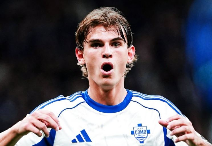 Nico Paz pritet të qëndrojë te Como, Mourinho nuk i garanton vendin e titullarit – Ekonomia Online