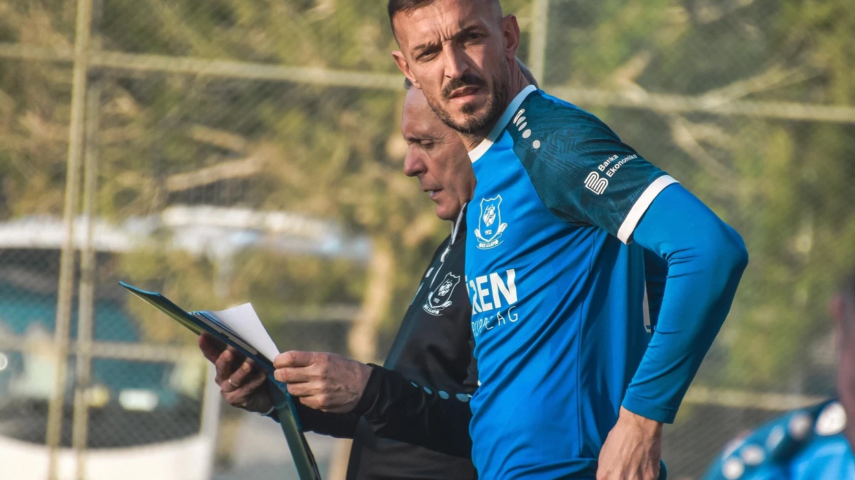 Besar Musolli i jep fund karrierës si futbollist profesionist – Ekonomia Online