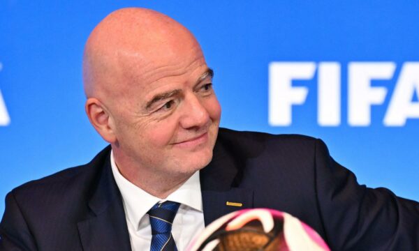 FIFA vendos rregullin e ri për transferime, që hyn në fuqi nga viti 2027 – Ekonomia Online