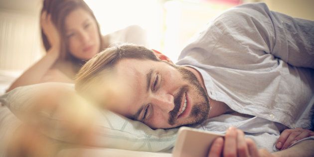 Si ta menaxhoni një të dashur xheloz? – Ekonomia Online